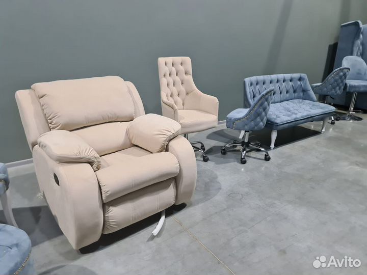 Кресло с реклайнером