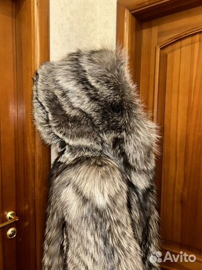 Шуба из чернобурки с капюшоном винтаж