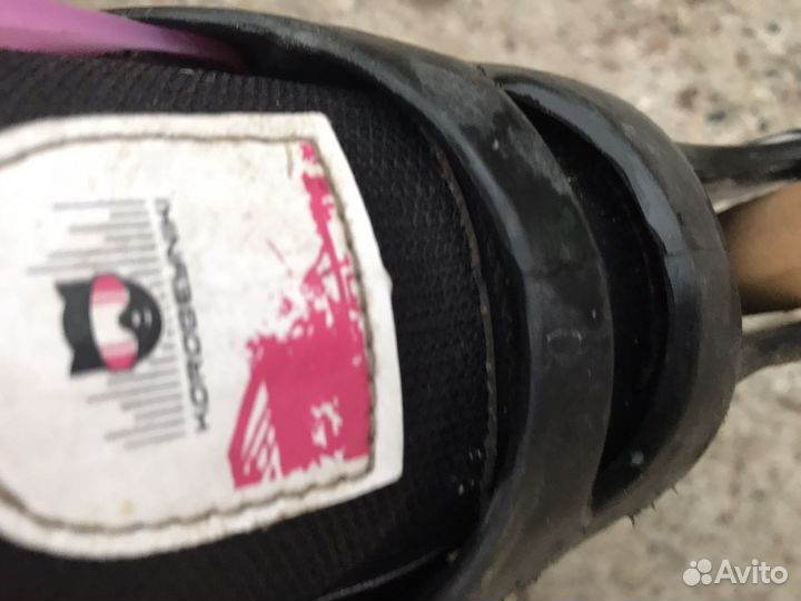 Ролики для девочки с защитой и наколленики