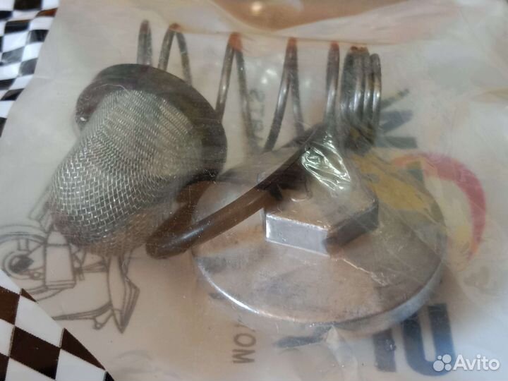 Сливная пробка на скутер