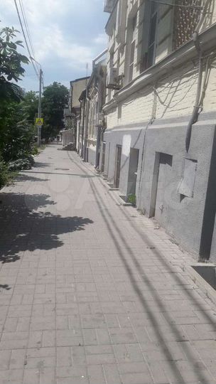 Комната 18 м² в 5-к., 3/3 эт.