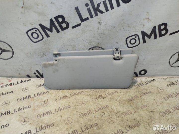 Козырек солнцезащитный правый Mercedes Ml W164