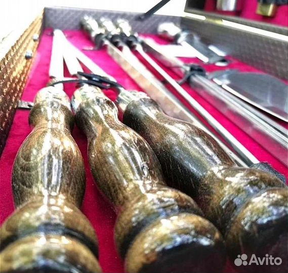 Набор для барбекю подарочный большой с шампурами