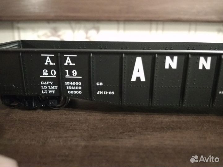 Модель полувагон США 87 масштаб