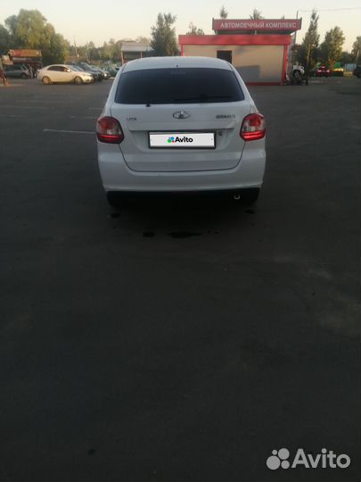 LADA Granta, 2015