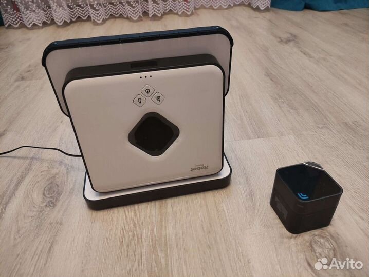 Робот-полотер iRobot Braava 390T