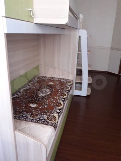 2-к. квартира, 67 м², 4/9 эт.