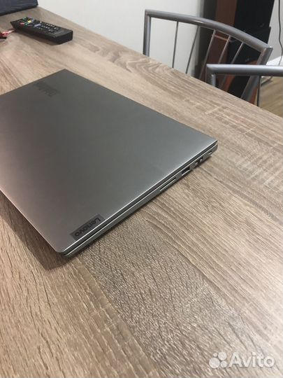 Lenovo ThinkBook G2/i5-1135G7/8/256NVMe/14/FHD/IPS