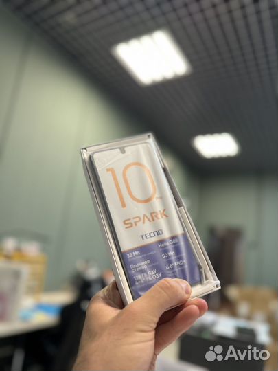TECNO Spark 10 Pro, 4/128 ГБ