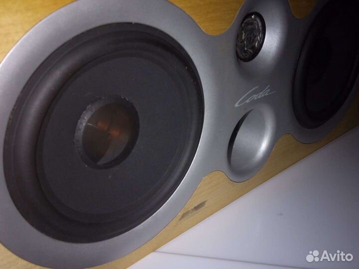 Продам центр KEF Coda80