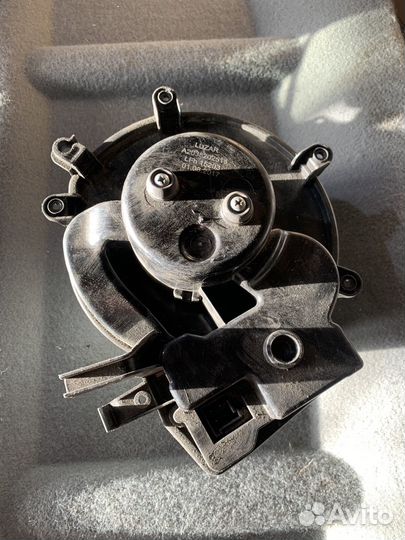 Моторчик печк mercedes w203