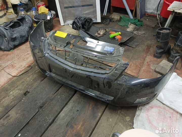 Бампер передний priora