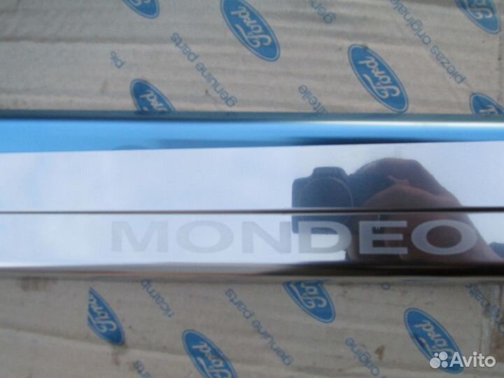 Новые Накладки на пороги Ford Mondeo 4 2007 - 2015