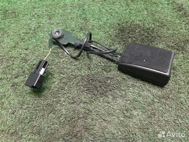 Замок ремня безопасности передний правый Chevrole