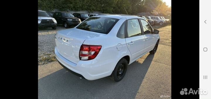 LADA Granta, 2023
