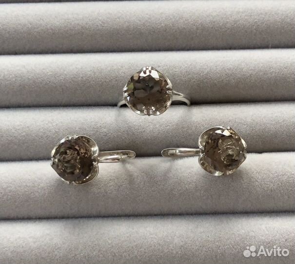 Серебряный комплект с Раухтопазом. Новый. 925