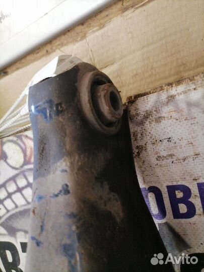 Рычаг задний правый Mitsubishi Outlander