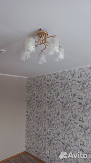 Люстра потолочная бу