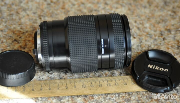 Nikon 35-70mm f/2.8D AF Zoom-Nikkor