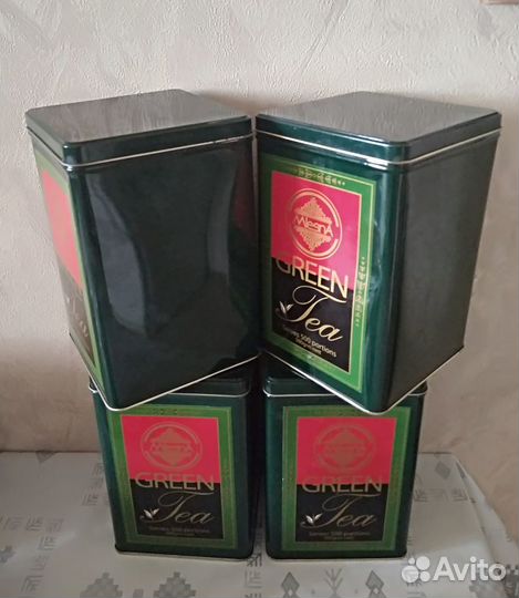 Жестяные банки высота 18см