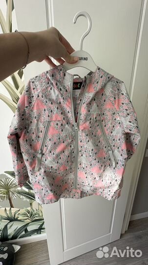 Ветровка дл девочки 122-128