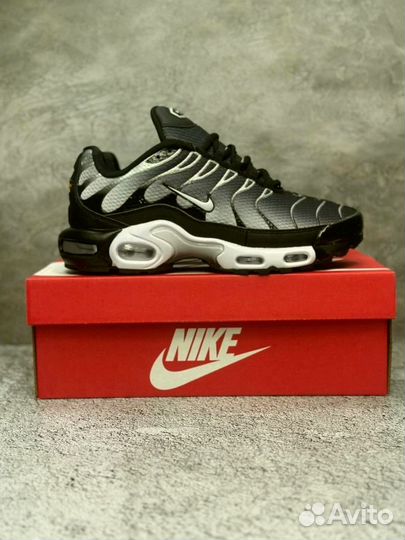 Кроссвоки Nike Air Max Tn Plus