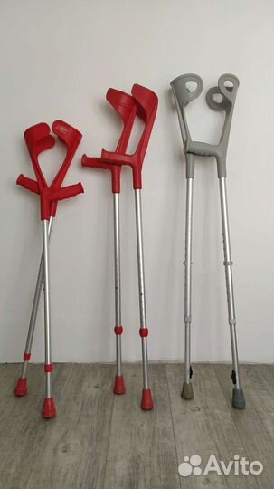 Костыли, инвалидная коляска, ходунки