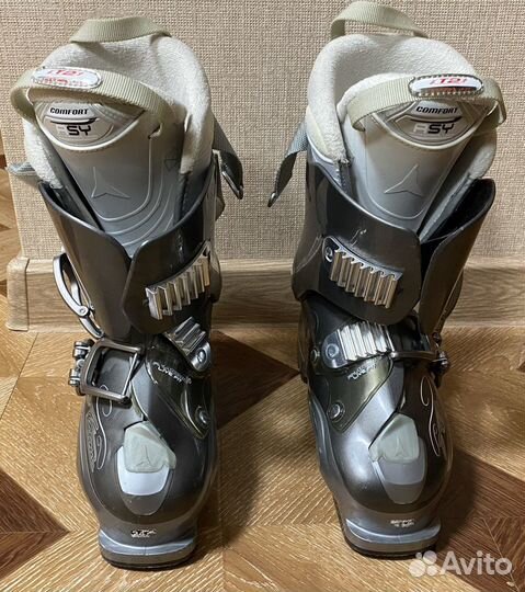 Горнолыжные ботинки