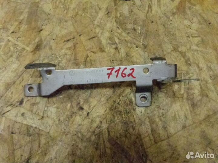 Кронштейн Volkswagen Touareg 7L BHK