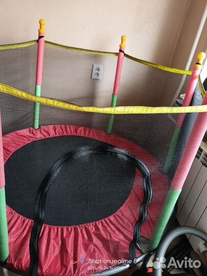 Детский батут с сеткой