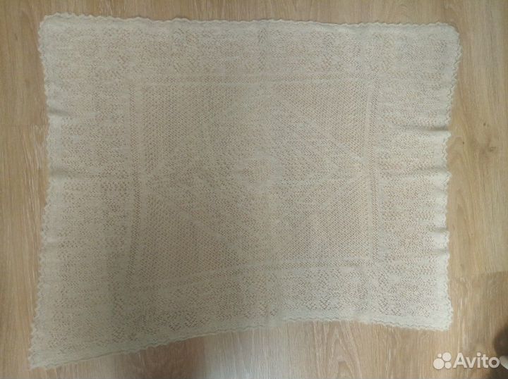 Платок-паутинка пуховый новый