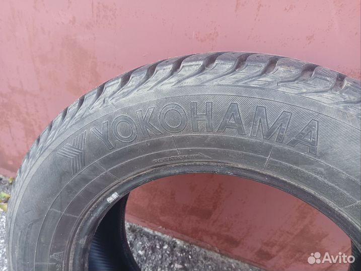 Yokohama Ice Guard Stud IG55 215/65 R16 102T