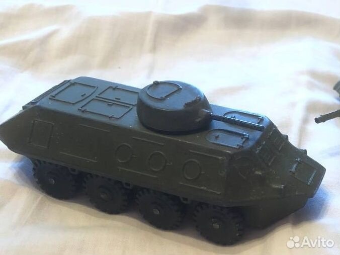 Игрушка бтр СССР металл