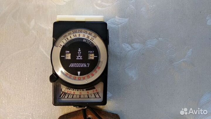 Фотоэлектрический экспонометр Ленинград 7 1982