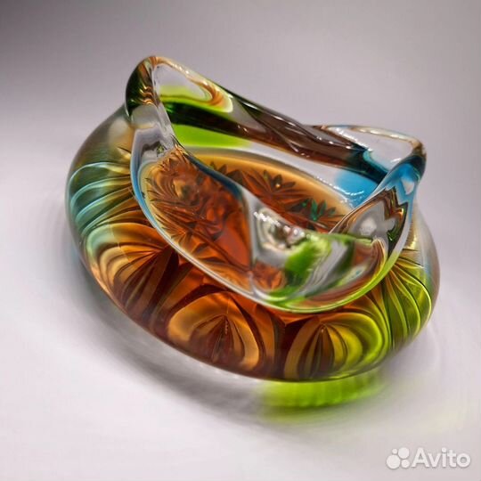 Винтажная пепельница - конфетница цветное стекло