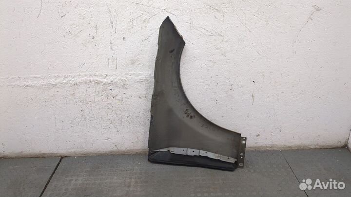 Крыло Mercedes C W204, 2010