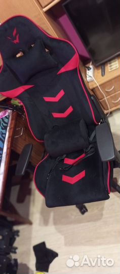 Продам полный набор(пк, монитор, микрофон и т. д)