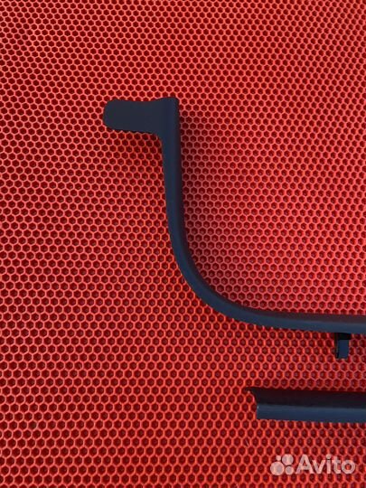 Передние пластиковые пороги салона Citroen c4