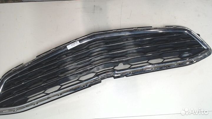 Решетка радиатора Chevrolet Malibu, 2018