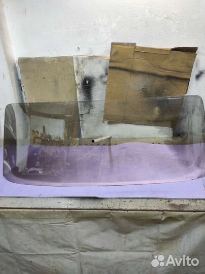 Стекло задней 2105