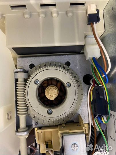 Кофейня самообслуживания Saeco Phedra бу после то