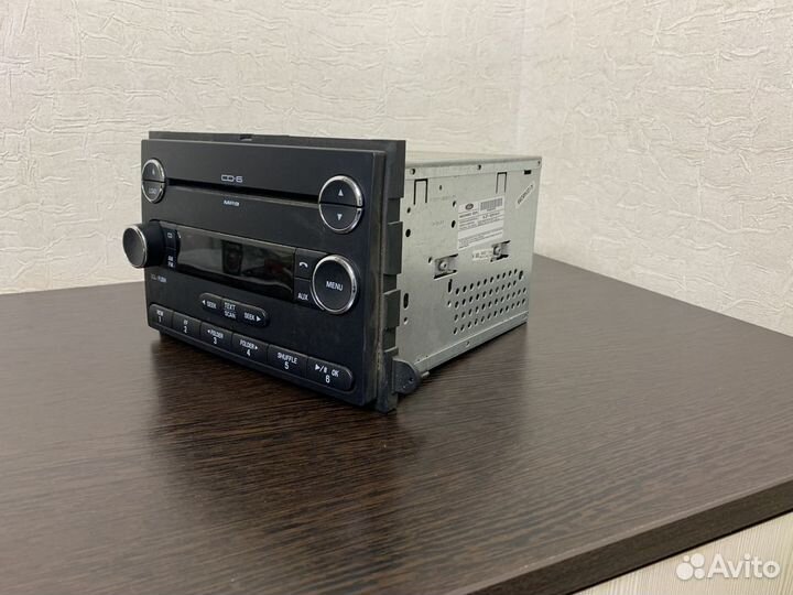 Магнитофон Ford Explorer