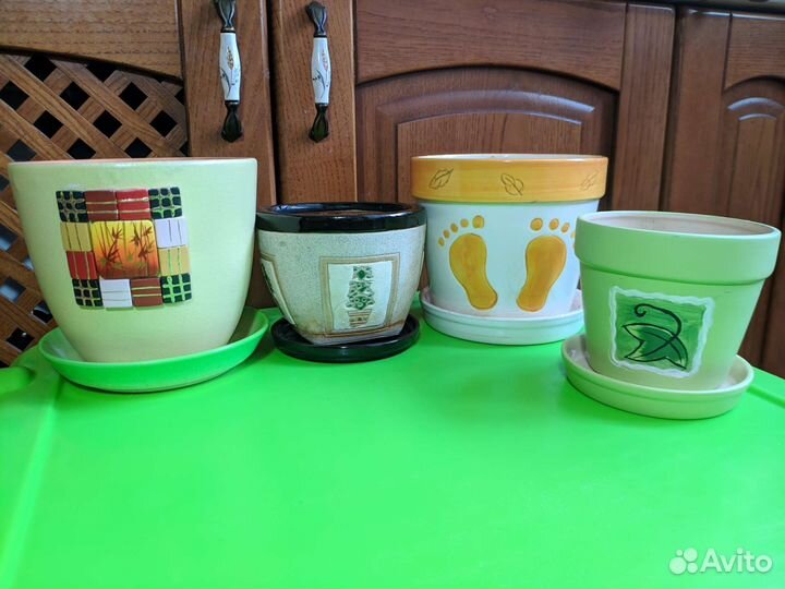 Горшки керамические и пластмассовые