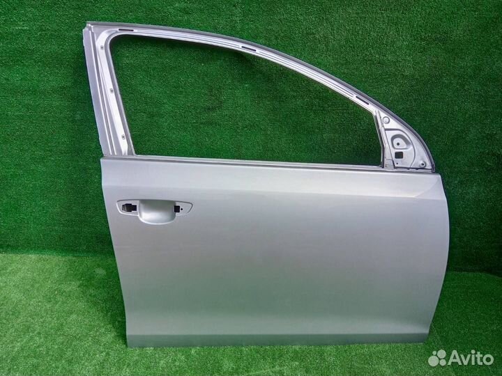 Дверь боковая передняя правая Volkswagen Golf 6