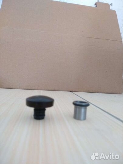 Втулки и заглушки на румбергер