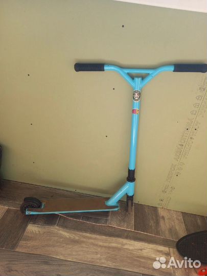 Самокат трюковой