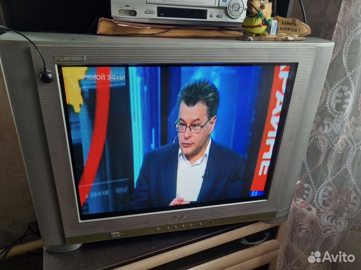 Телевизор LG Flaetron