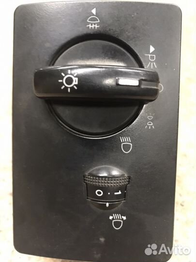 Включатель света Форд Фокус 2