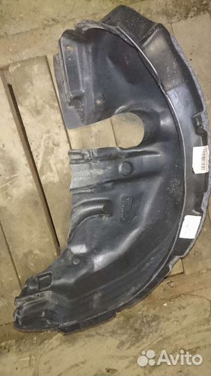 Подкрылки Toyota corolla 2013