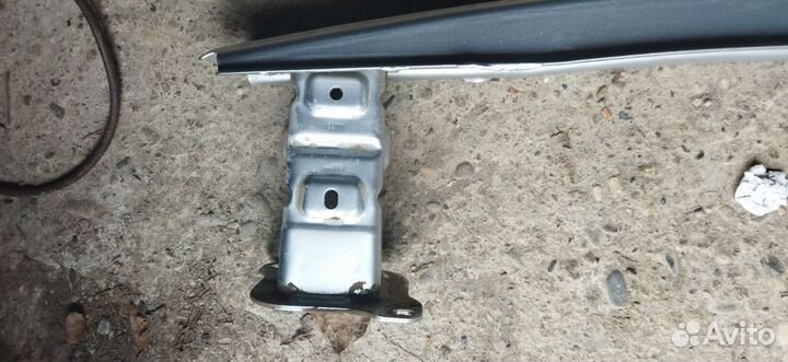 Усилитель заднего бампера на Skoda Fabia